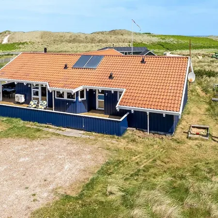 Semesterbostad Nis - 75m From The Sea By Interhome *