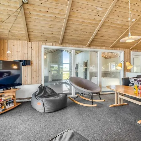 Vakantiehuis Nis - 75m From The Sea By Interhome